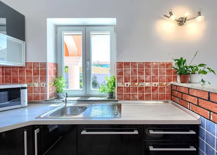 Eldina By Interhome * Pula